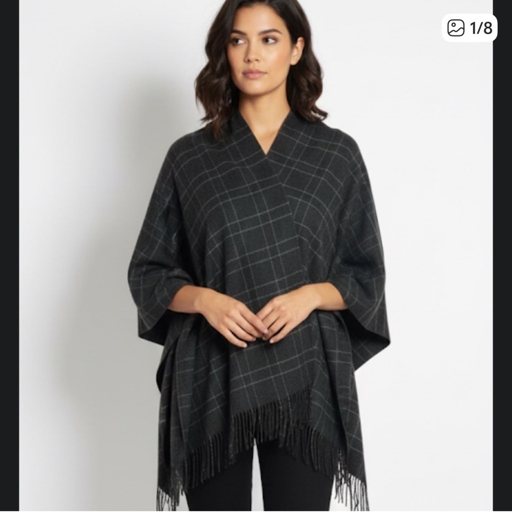 Loft Plaid Fringe Poncho one size